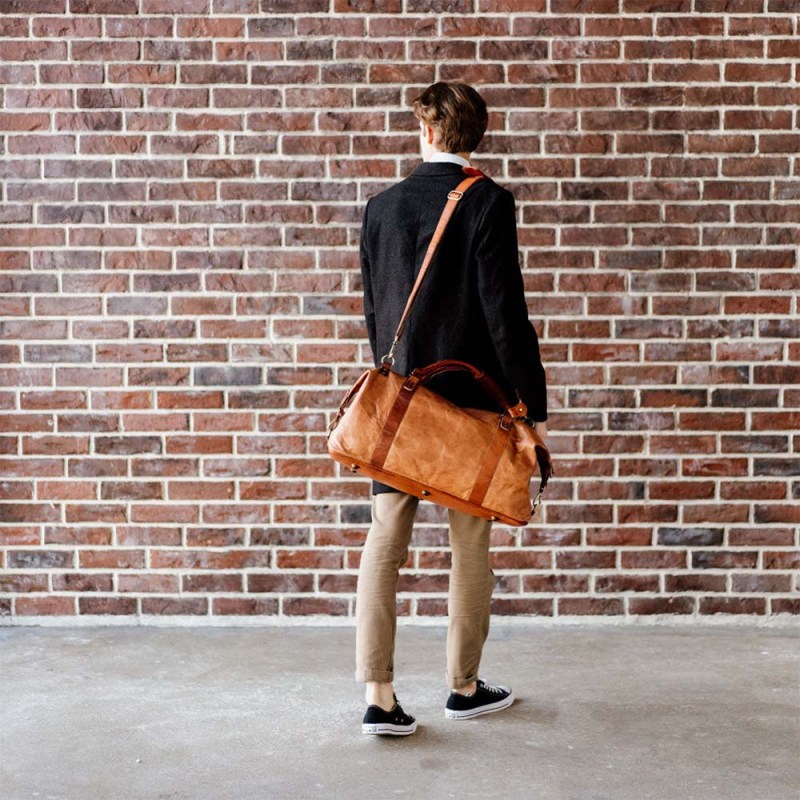 CraftShades 20 Inch brown duffle leather bag