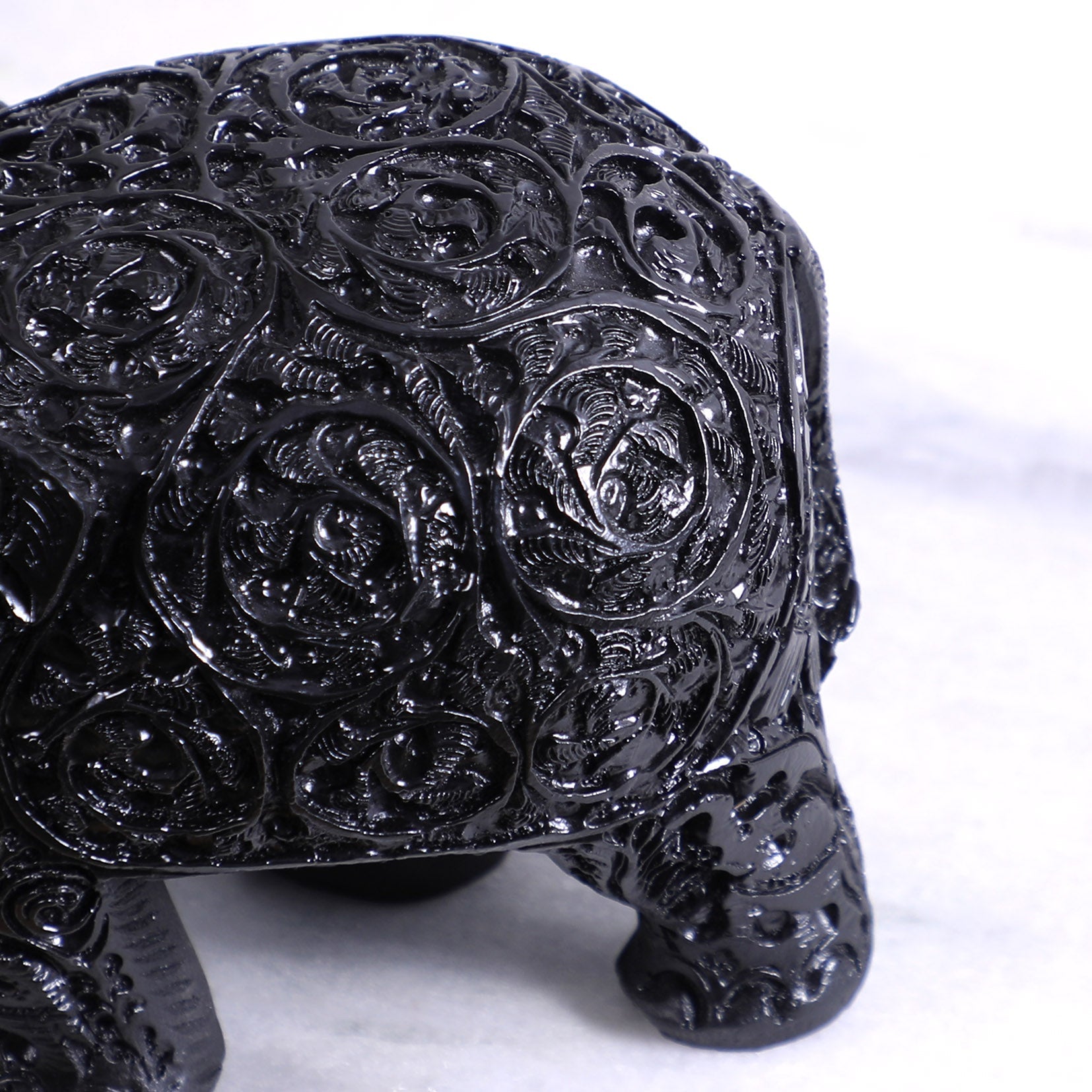 Artarium Hand Crafted Resin Elephant Idol