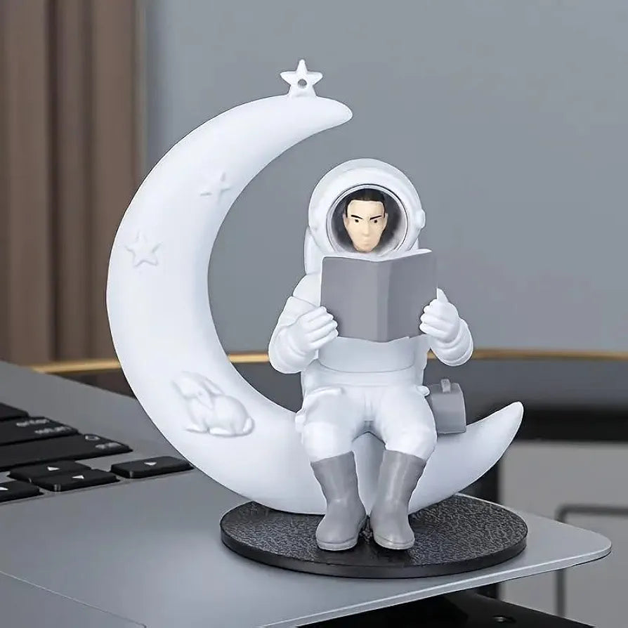 Street27 Astronaut Figurine Showpiece for Home Décor Idols