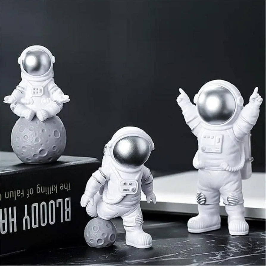 Street27 Resin Astronaut Spaceman Statue Ornament Alphabet Figurine Decors Set Of 3