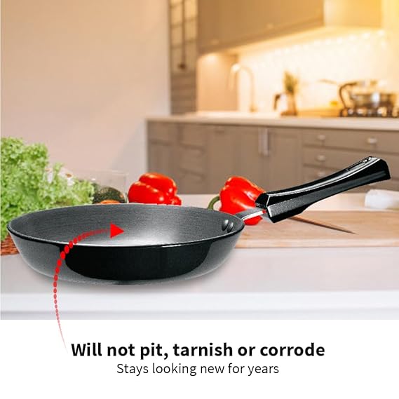 Hawkins Futura 22 cm Frying Pan Hard Anodised Fry Pan with Stainless Steel Lid