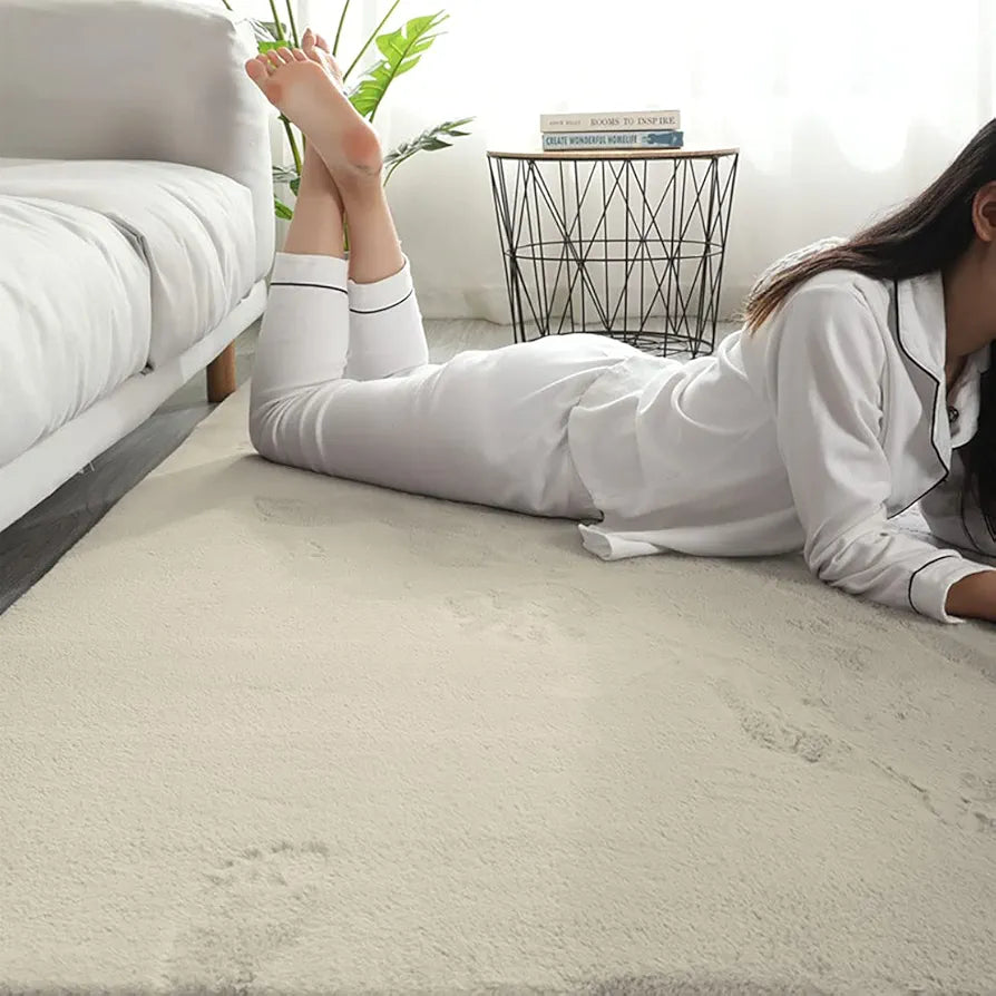 Luxe Home International Ruffle Floor Rug Rabbit Fur 1000 GSM Living Room Rectangular Foot Mats 4 x 6 Ft Colour Beige