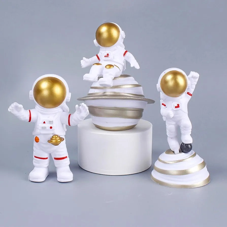 Satyam Kraft 3 Pcs Astronaut Figurines Outer Space-Themed Action Figures