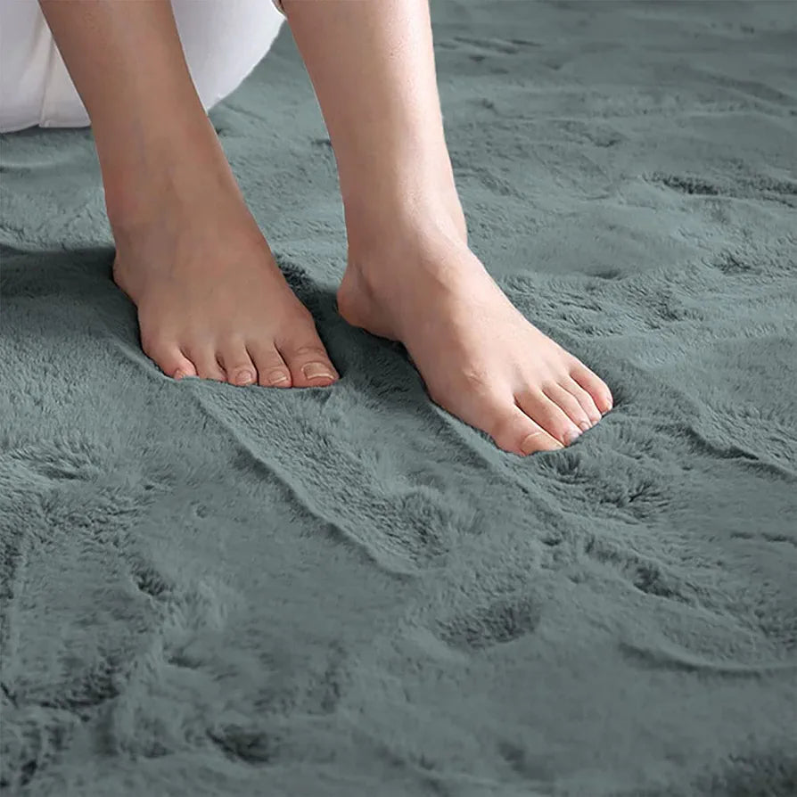 Luxe Home International Rabbit Fur Rectangular Mat Soft Anti Slip Skid Ruffle Mats 60X90 Cm Rug Colour Grey