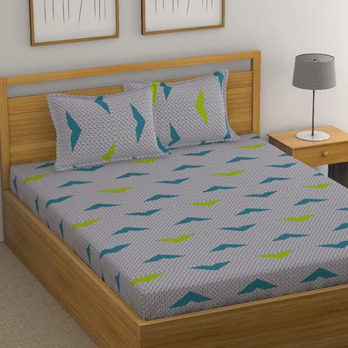 Huesland by Ahmedabad Cotton 144 TC Cotton King Size Bedsheet with 2 Pillow Covers - Light Grey, Blue & Green