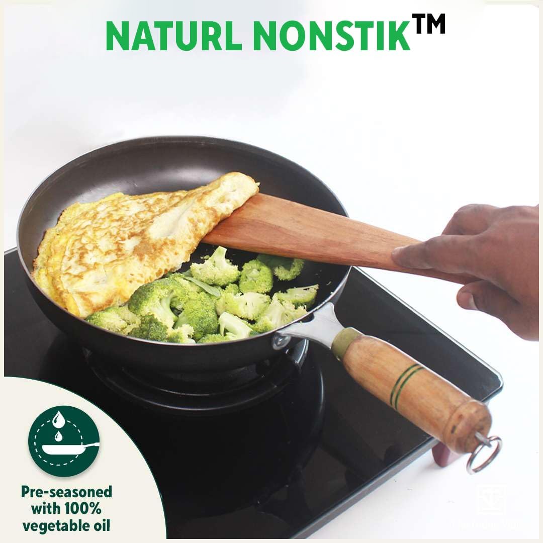 The Indus Valley Pre-Seasoned Iron Fry Pan with Wooden Handle