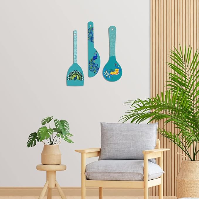Artvibes Beautiful Peacock Wooden Wall Hanger for Home | Set of 3