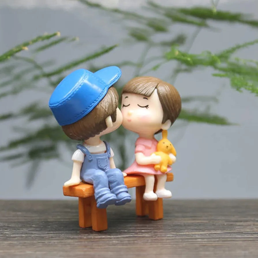 Satyam Kraft 1 Set Romantic Couple Miniature Figurines