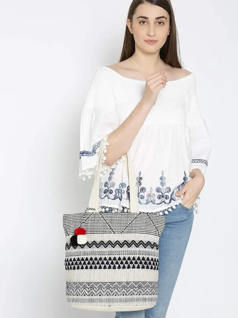 Klondon Alii And Aliizey Tote Bag For Women With Zip Bag Colour Cream Black