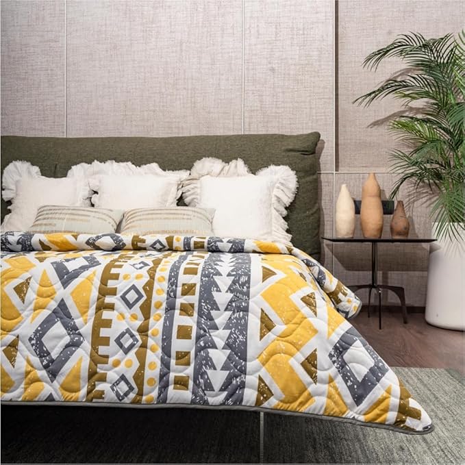 Urban Space Double Bed Comforter Soft Lightweight Reversible Printed AC Blanket Colour Newyork