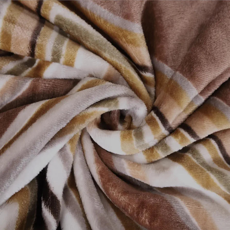 Cloth Fusion Warm Winter Bedsheet for Double Bed King Size with 2 Pillow Covers Zig Brown