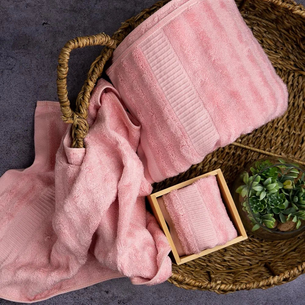 Mush Bamboo Luxurious 3 Piece Towels Set Ultra Soft Absorbent and Antimicrobial Perfect as a Valentine Gift