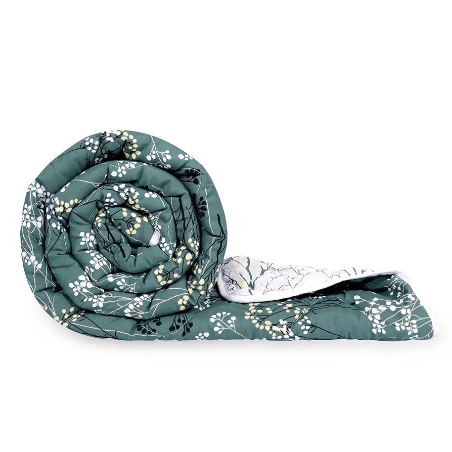 Divine Casa Microfibre All Weather Lightweight 120 GSM Printed Reversible Single Bed Quilt Comforter Blanket TC - 120 Colour Light Grey and White