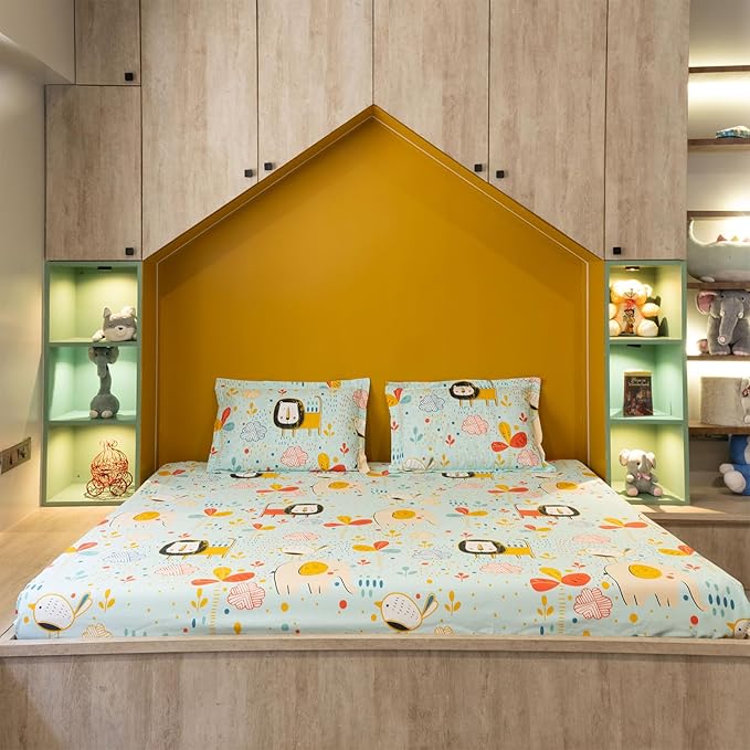 Urban Space Serene Cotton Bedsheet 2 Pillow Covers (Colour Lion King Sky Blue)