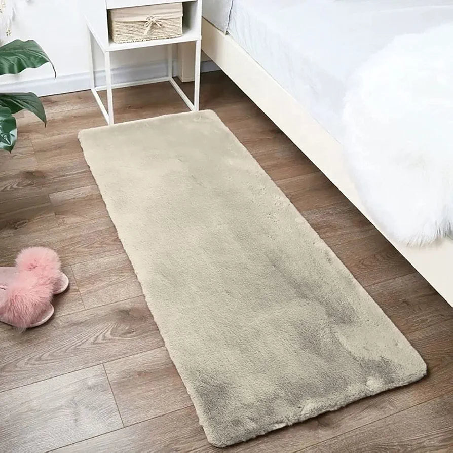 Luxe Home International Ruffle Bath Runner 2 X 5 Ft  Colour Beige