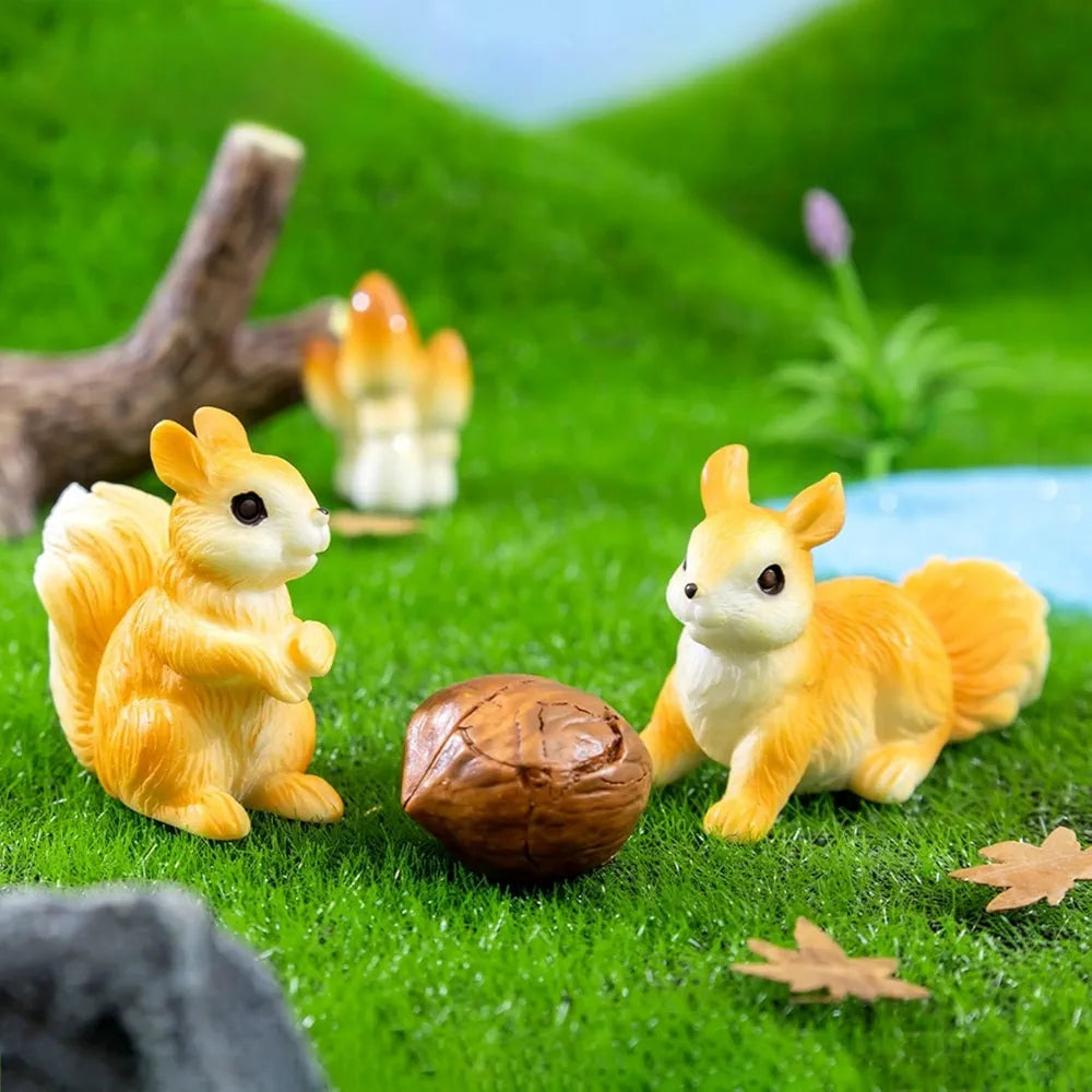 Satyam Kraft Resin 1 Set  Squirrel Miniature Figurines Showpiece
