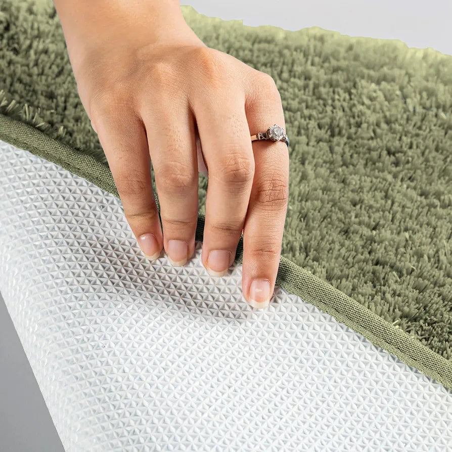 Luxe Home International Bath Mat Super Soft Ultra Absorbent Rectangular Mat Colour Green (Pack of 2)
