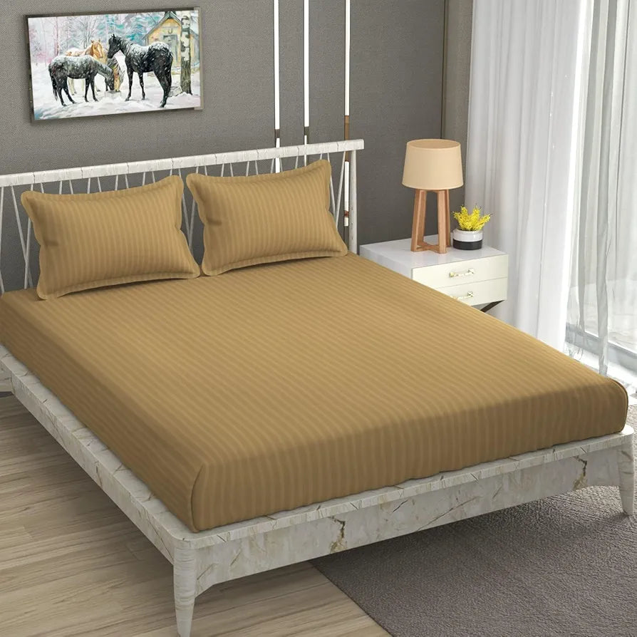 Fresh From Loom Breathable Queen Size Flat Solid Bedsheets Hotel & Home Double Bedsheet Set With 2 Pillow Covers 144 TC