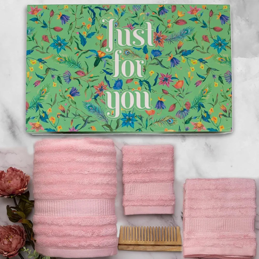 Mush Bamboo Luxurious 3 Piece Towels Set Ultra Soft Absorbent and Antimicrobial Perfect as a Valentine Gift