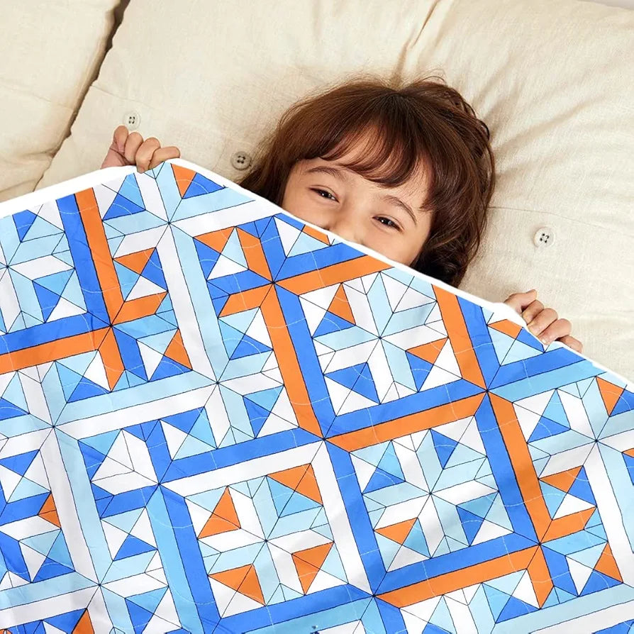 Divine Casa 120 GSM Microfiber Reversible Kids Single Bed Comforter Ultra-Soft Toddler Blanket Colour Blue-Red and Orange