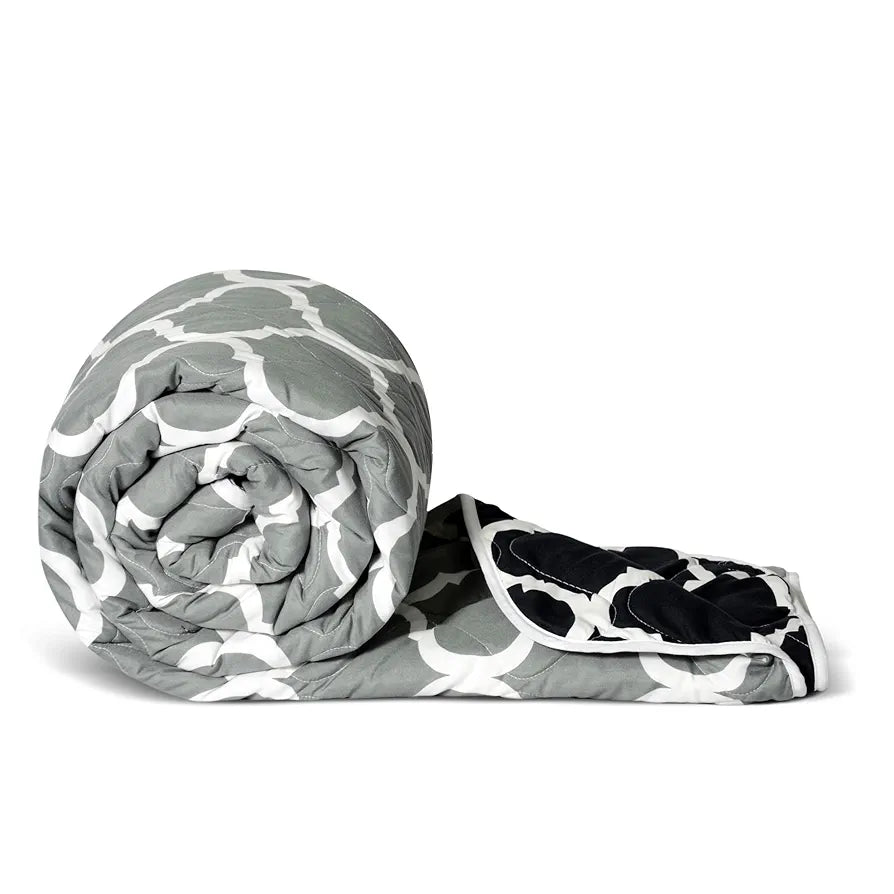 Divine Casa 120 GSM Microfiber Reversible Lightweight Double Bed Size Printed Comforter Colour Black and Grey