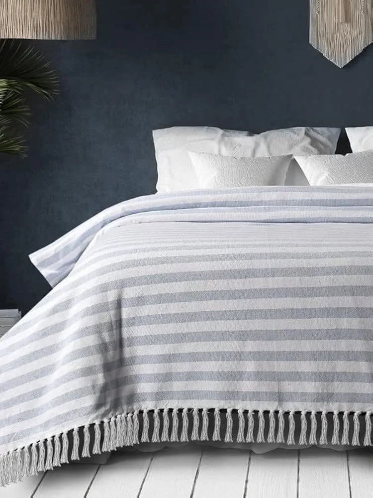 Sashaa World Striped Throw Super Soft & Breathable Bed Cover Blue & White