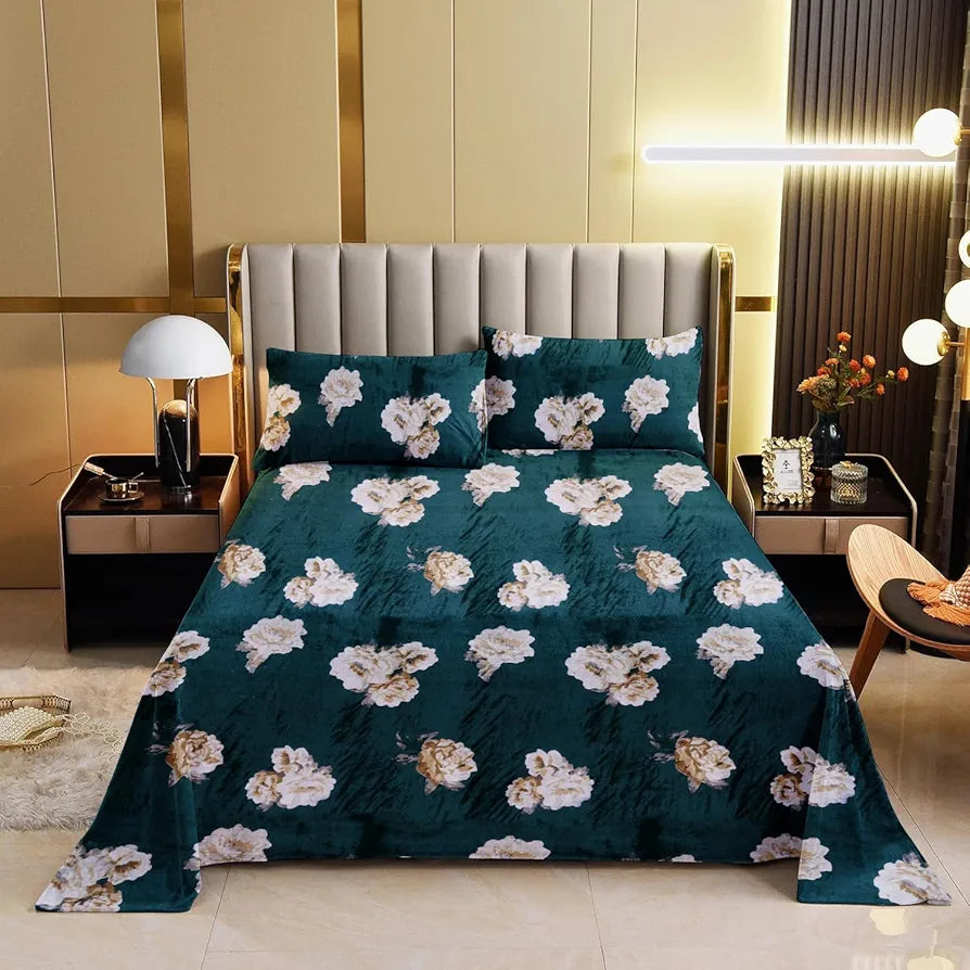 Cloth Fusion 190 TC Warm Winter Bedsheet for Double Bed King Size with 2 Pillow Covers Botanical Green