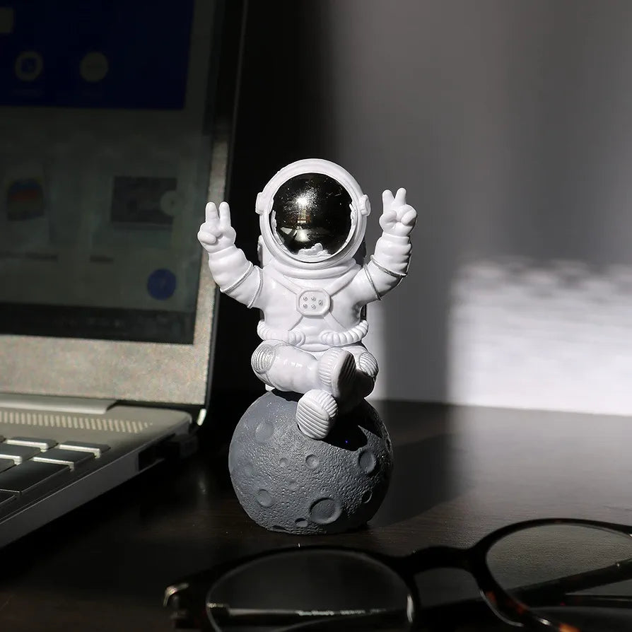 Street27 Sitting Astronaut Figurine Showpiece Silver for Home Décor Idols for Office Desk Table Astronaut Toy