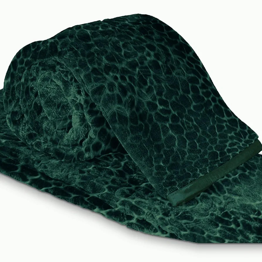 Cloth Fusion Floral Embossed Mink Blanket for Winter Double Size Soft Kambal for Comfort & Warmth Forest Green