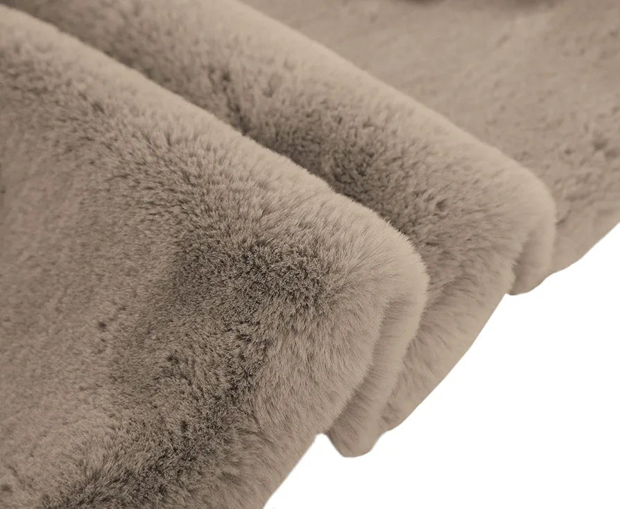 Luxe Home International Rebbit Fur 40X60 Cm Rectangular Bathroom Mat Colour Taupe
