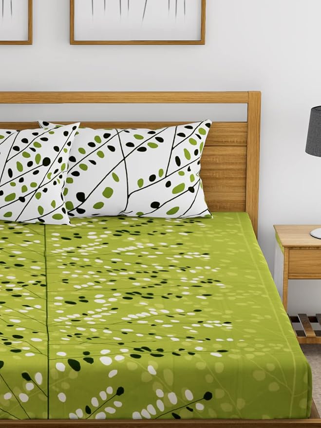 Huesland by Ahmedabad Cotton 144 TC Cotton King Size Bedsheet with 2 Pillow Covers - Green(9ft x 9ft)
