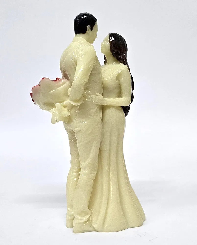 Gold Art India Couple Figurine Ivory Finish Shining Red Flower Bouquet