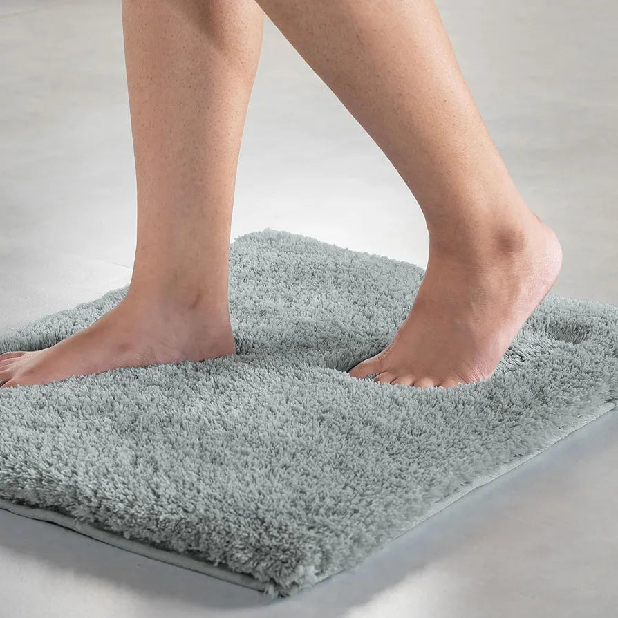 Luxe Home International Microfiber Bath Mat Super Soft Non Slip 60x90 cm Colour Silver