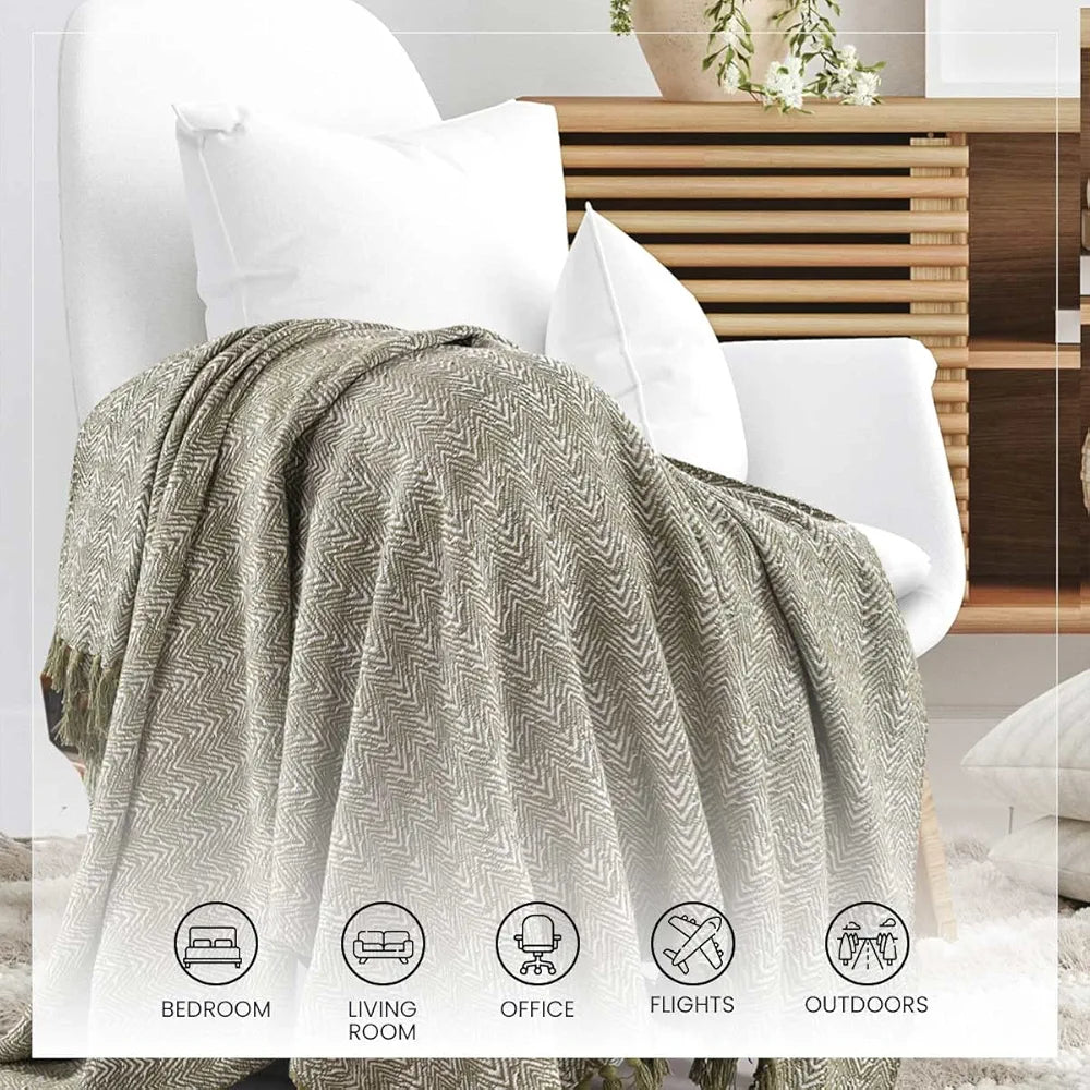 Sashaa World Soft Herringbone Throw Blanket Colour Green And Ivory