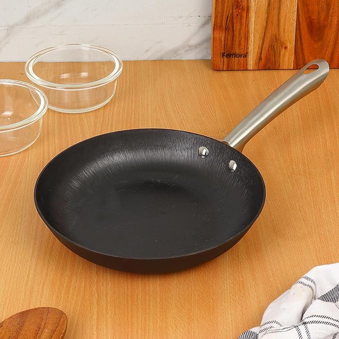 Femora Preseasoned Cast Iron 20 Cm Fry Pan | Non Toxic and Coating | Pack of 1 Pcs