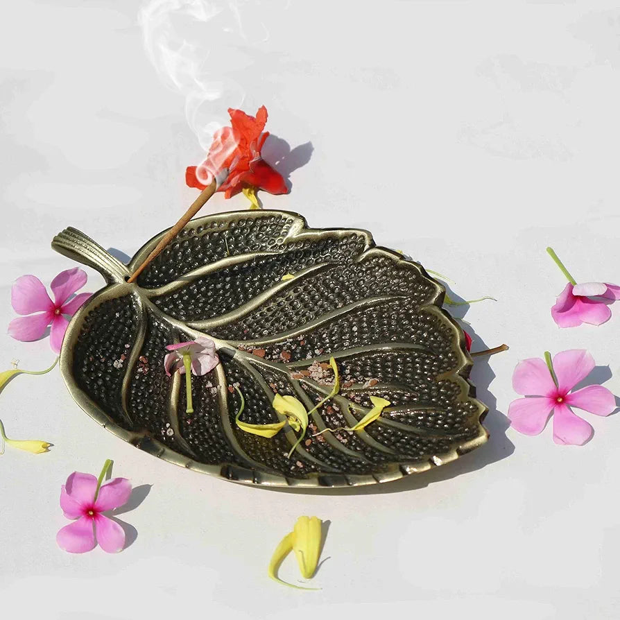 Pure Source India Leaf Design Aluminium Agarbatti Stand Incense Holder Ashcacher Antique