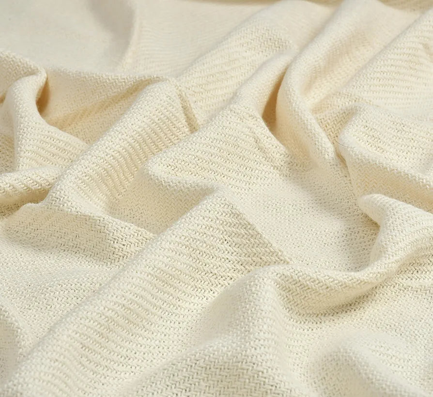 Sashaa World Solid White Cotton Throw Colour Cream