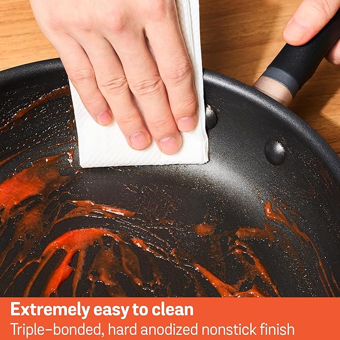 Meyer Accent Series Hard Anodized + Non-stick Chef's Pan 4.5 Liters Matte Black