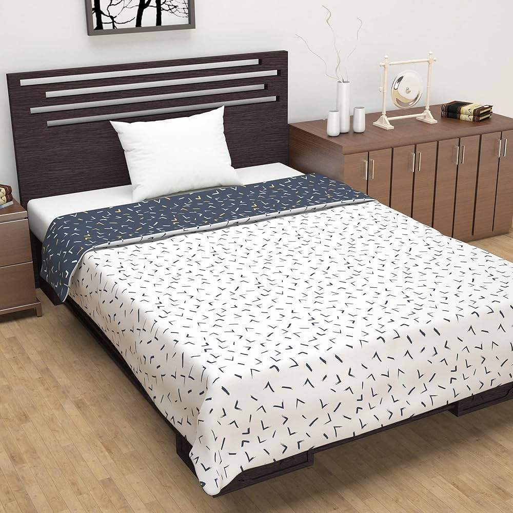 Divine Casa Reversible Single Bed AC Blanket Dohar 120 GSM Lightweight Polyester Colour Navy Blue & White