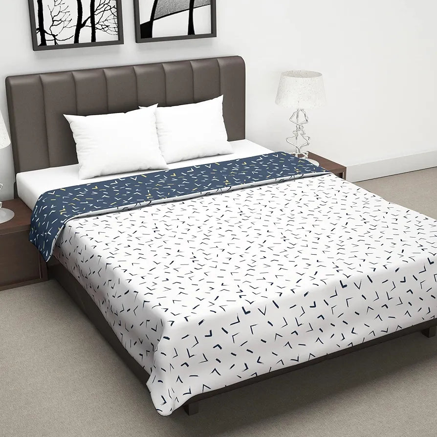 Divine Casa 120 GSM Microfiber Double Dohar Soft & Lightweight Throw Blanket Arrow Print Pattern Colour Navy Blue