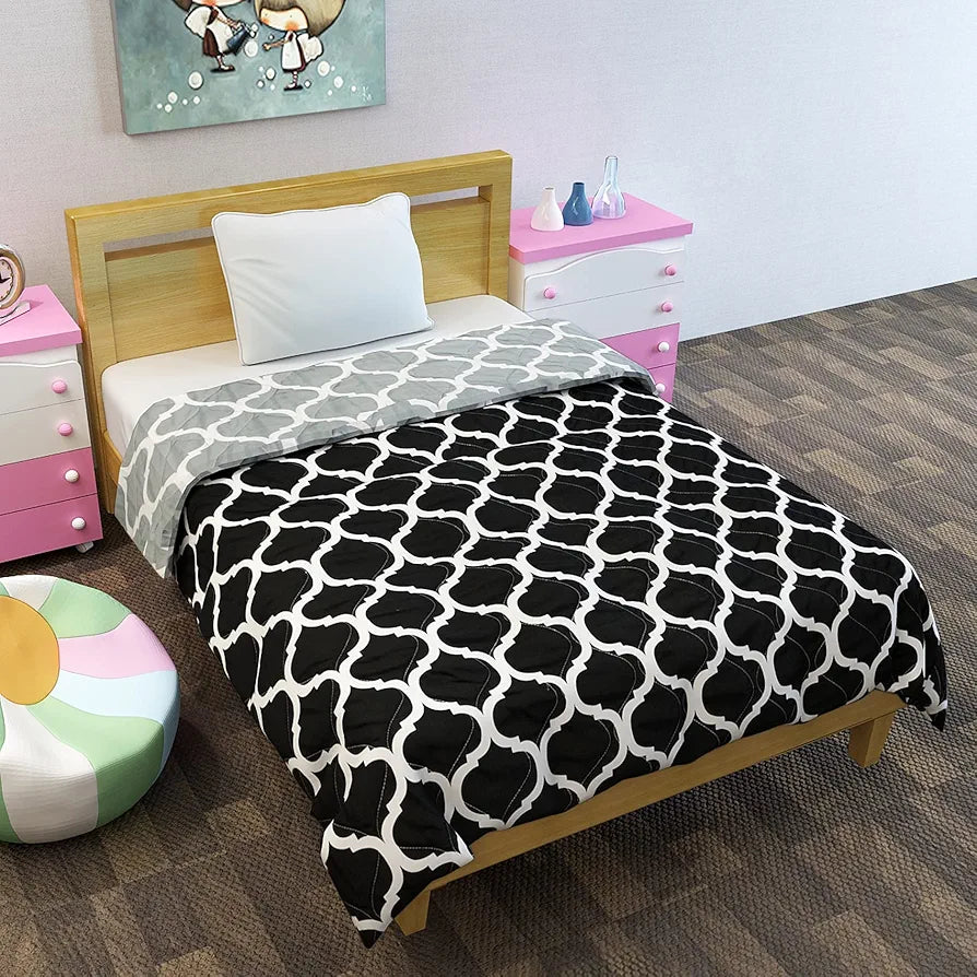 Divine Casa 120 GSM Microfiber Reversible Kids Single Bed Comforter Ultra-Soft Toddler Blanket Colour Caviar