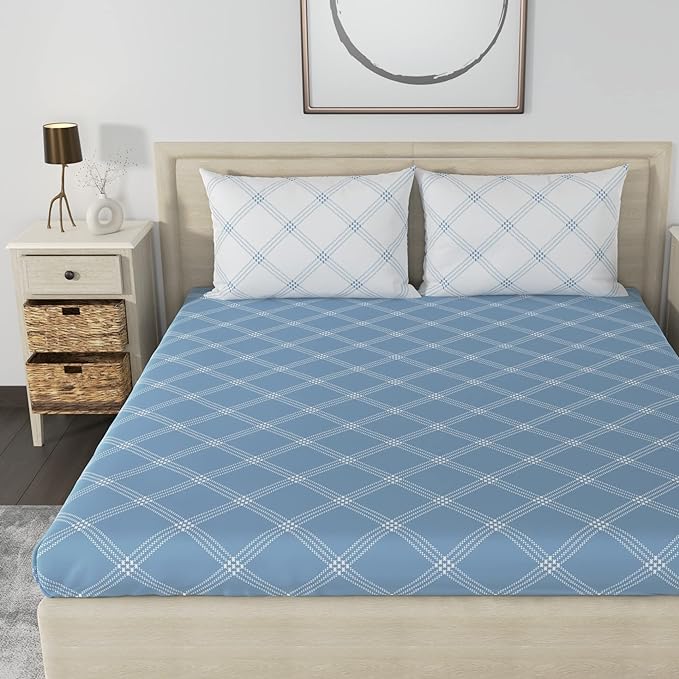 Huesland by Ahmedabad Cotton 186 TC Cotton Bedsheets for King Size Bed with 2 Pillow Covers | Blue & White