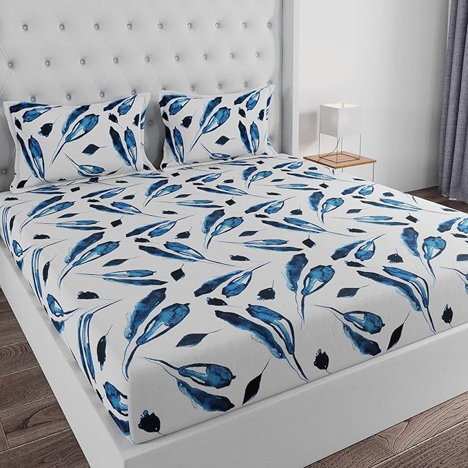 Huesland by Ahmedabad Cotton 144 TC Cotton King Size Bedsheet with 2 Pillow Covers - White & Blue