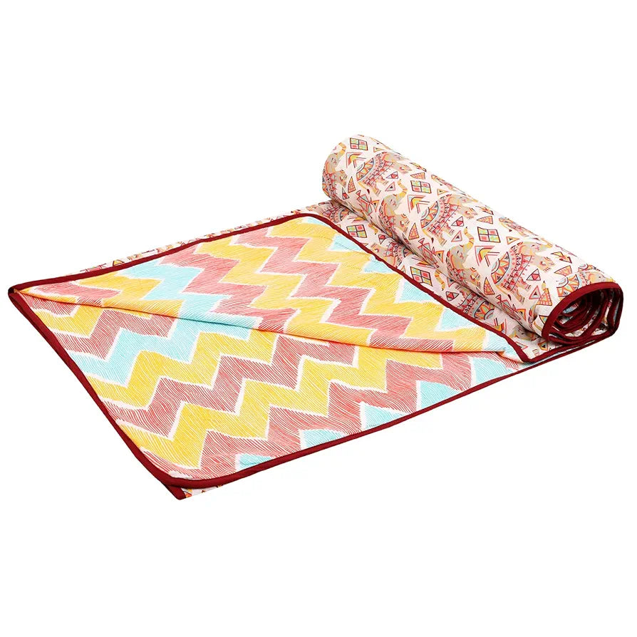 Cloth Fusion Reversible Dohar Double Bed Soft Cotton Blend AC Blanket for Summer Multicolor