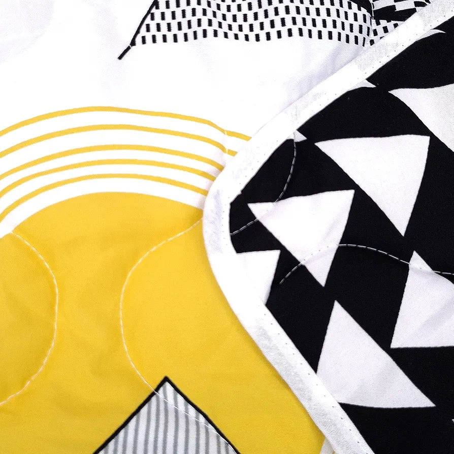 Divine Casa 120 GSM Microfiber Single Bed Comforter Soft & Lightweight Reversible AC Blanket Colour Black Bean