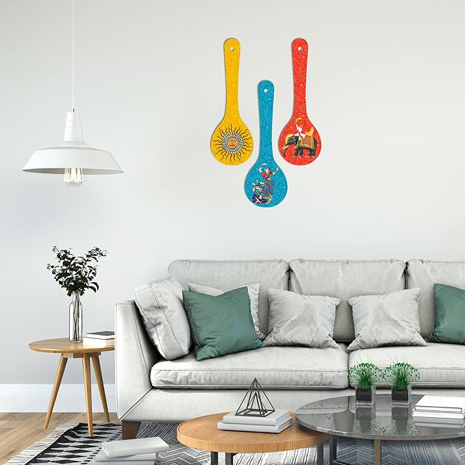 Artvibes Madhubani Art Wooden Wall Hanger for Home | Set of 3