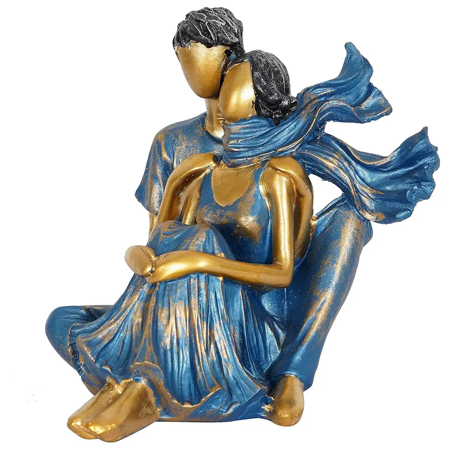 Zart Presents New Romantic Couple Showpiece Resin