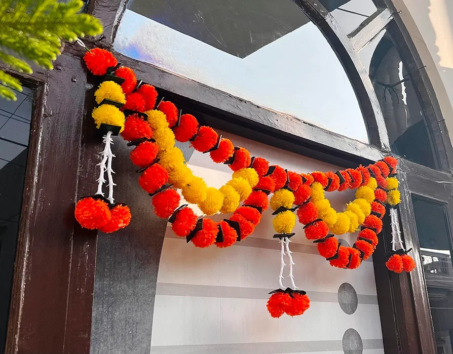 Artificial Marigold Bandhanwar with Fold Patta & Tuberose Strings 40 Inch Yellow Mango Flower Toran Fold Leaf Marigold Bandanwar