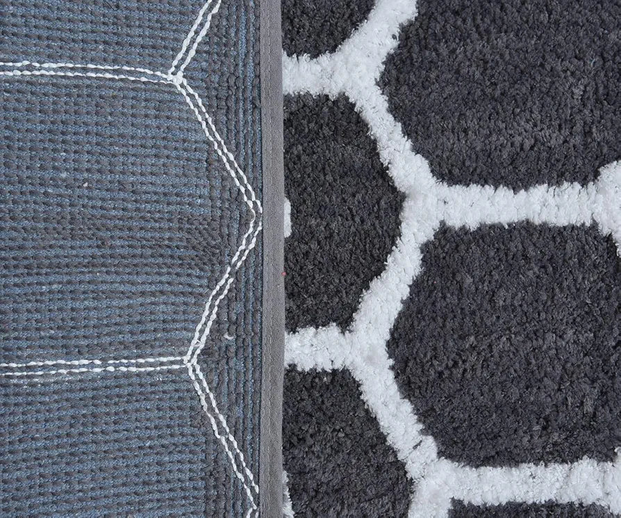 Aerohaven Abstract Modern Anti Slip Bathmat Grey Colour