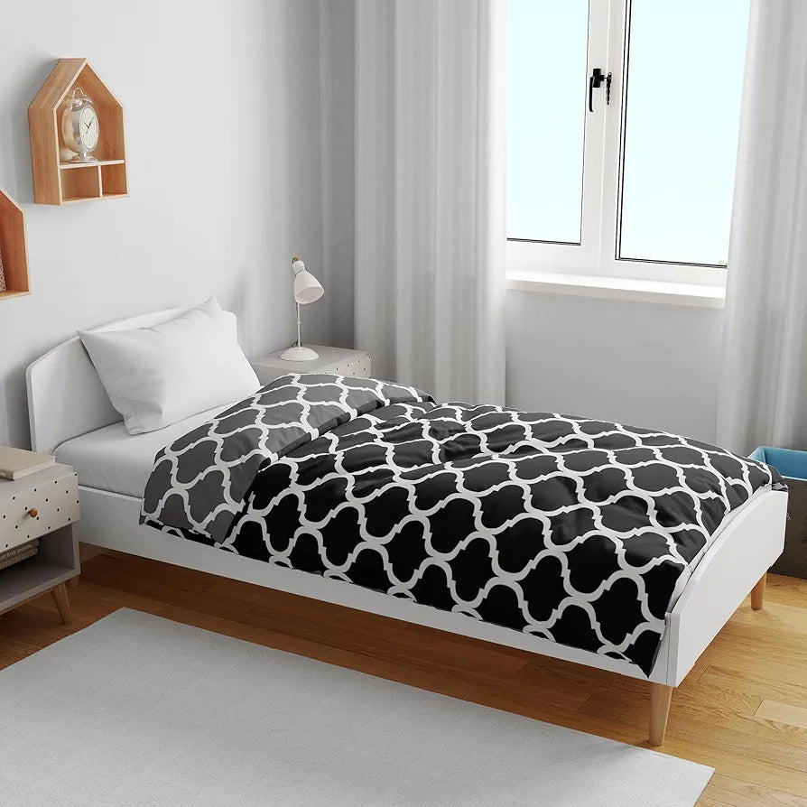 Divine Casa 120 GSM Microfiber Single Kids Dohar Soft & Lightweight Throw Blanket Moroccan Pattern Colour Caviar